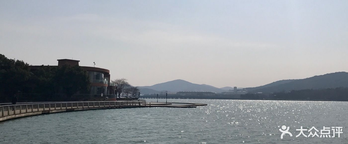 水上明月湖景餐厅门面图片 - 第5张