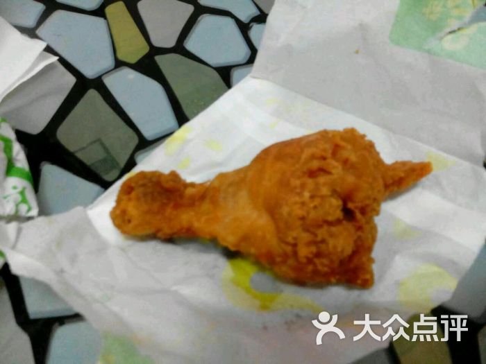 华莱士炸鸡汉堡(钢城街店)鸡腿图片 第67张