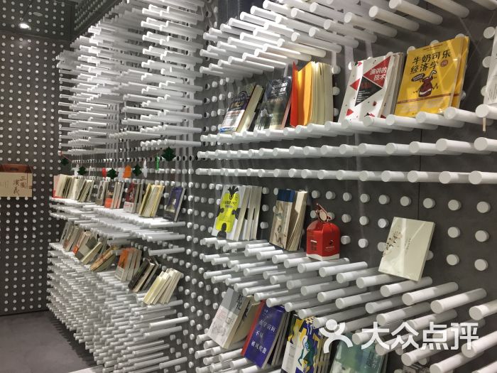 钟书阁(苪欧百货店)-图片-上海购物