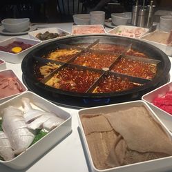 椒房火锅人均_重庆火锅图片(2)