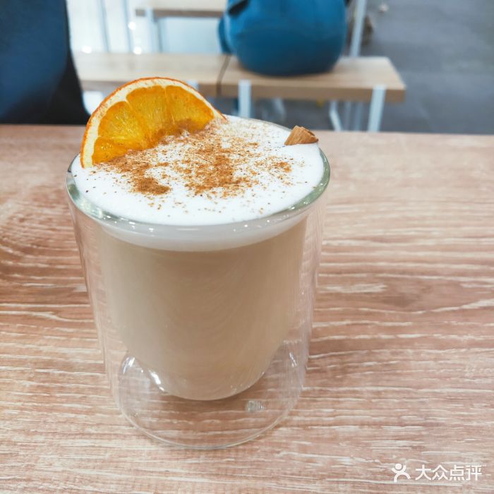 新鲜coffee(文化广场店)肉桂香橙拿铁图片