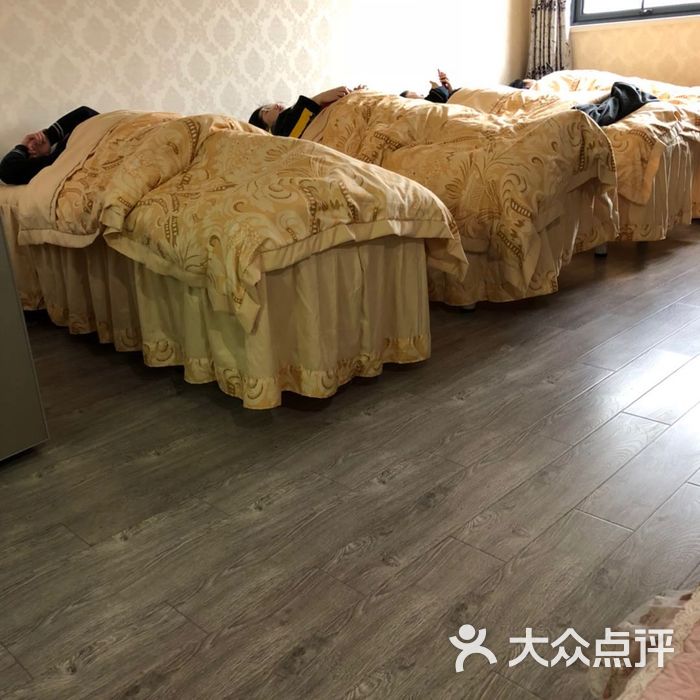 歌曼丽专业减肥塑形馆百家湖店