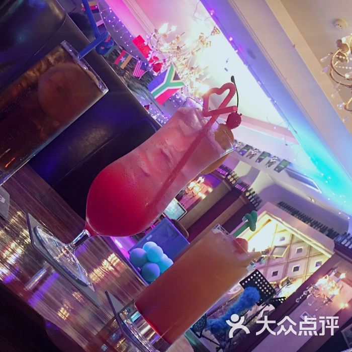 北纬41度酒吧