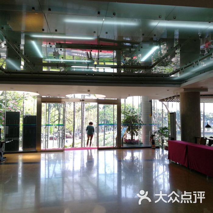 华南理工大学西湖苑餐厅