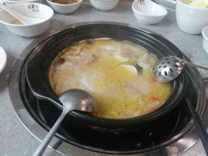 红昭天园觅补天麻火腿鸡(富康城店)
