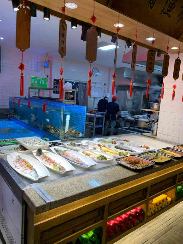 一品鲜大酒店(稽山石化店)-"一品鲜新店,环境不错,第