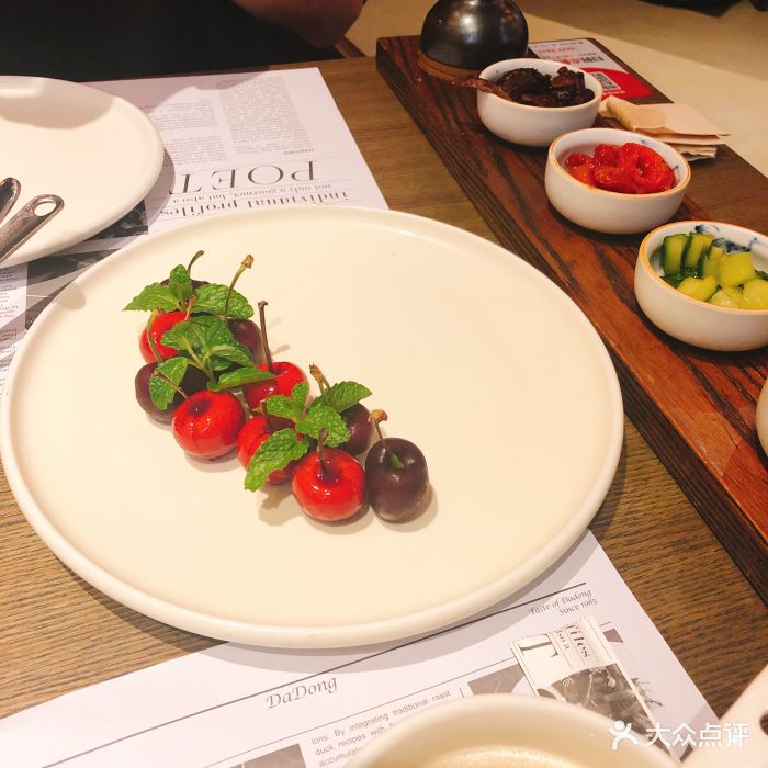小大董(luone凯德店)-樱桃鹅肝-菜-樱桃鹅肝图片-上海