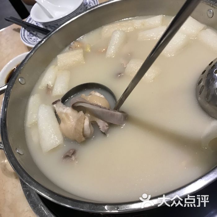 顺德公广东猪肚鸡专门店沙尾店