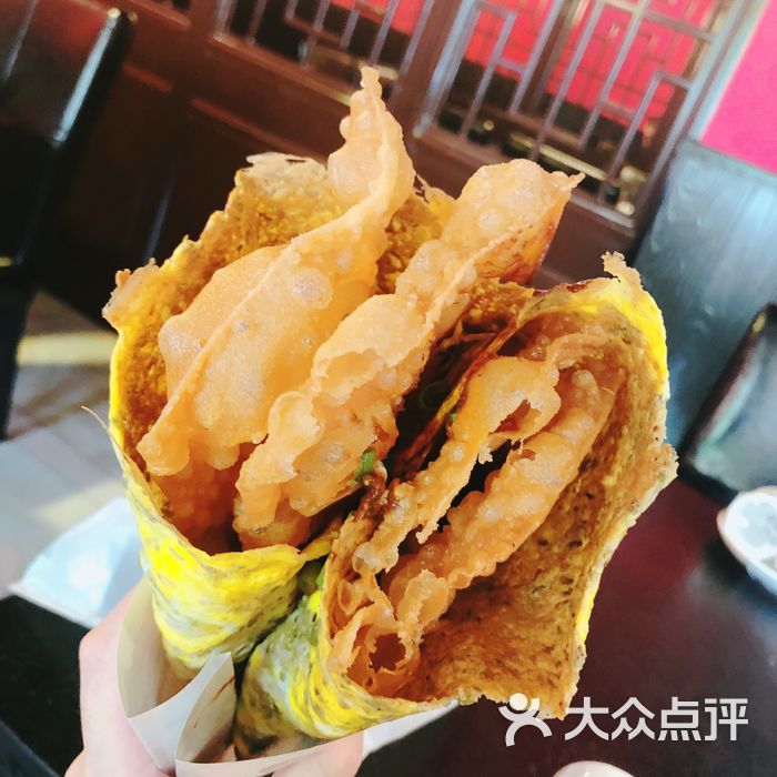 二嫂子煎饼果子