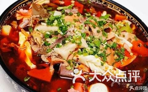 川资味绿色骨汤冒菜