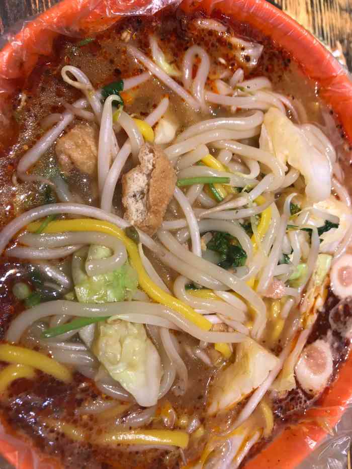 满街香桦南大碗麻辣烫(金爵店)