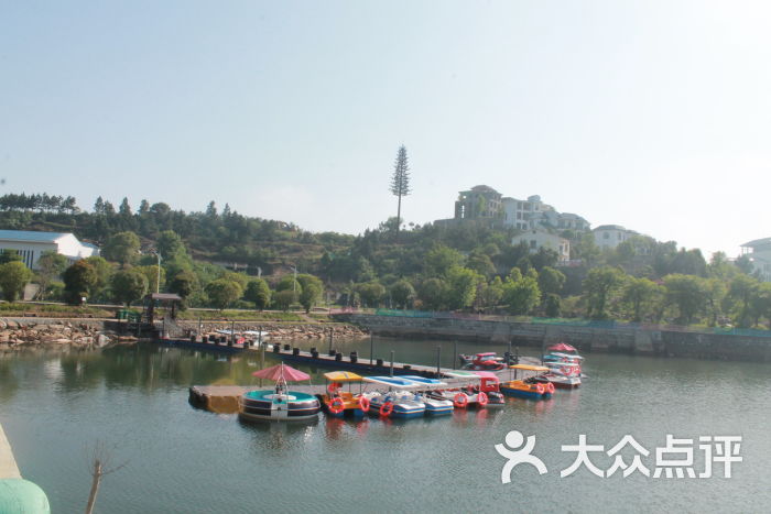帝王湖景区