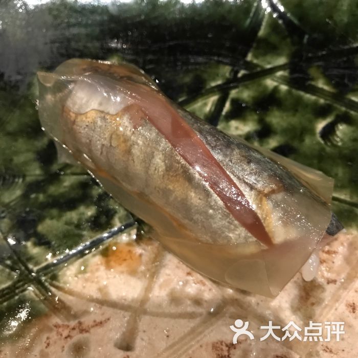 昆布竹荚鱼寿司