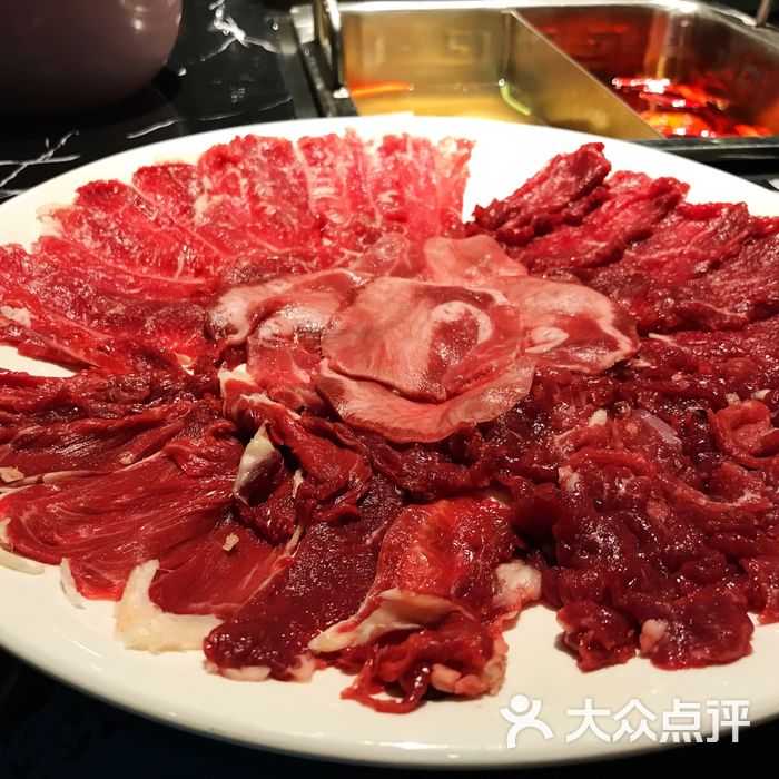 府东牛肉海鲜火锅