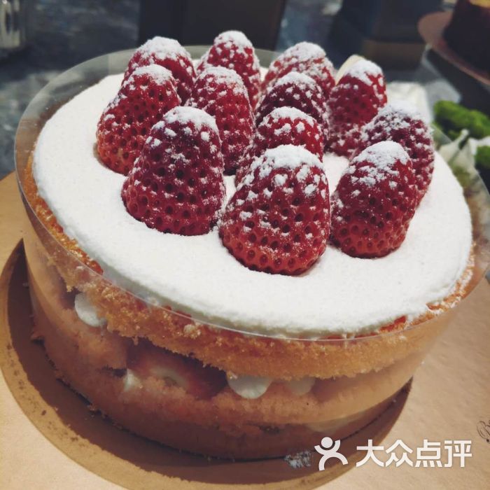 Becca(IFS 国金中心店)