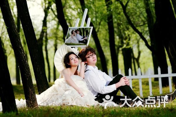 金山区婚纱摄影_婚纱摄影(2)