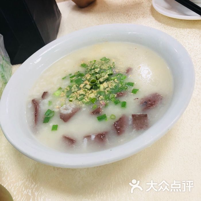 电白鸭粥店