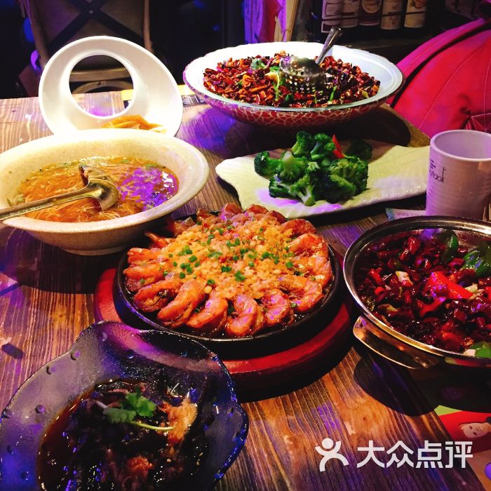 胡桃里音乐酒馆的点评