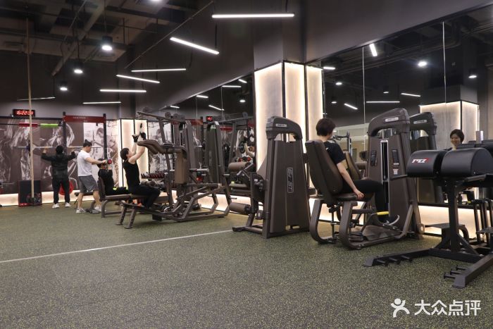 亚瑟王私人健身会所(七宝店)