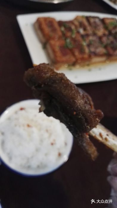 奇石进门玉柴美食园里。位于走五十米左转往时代怎么店家舞过v奇石炫图片