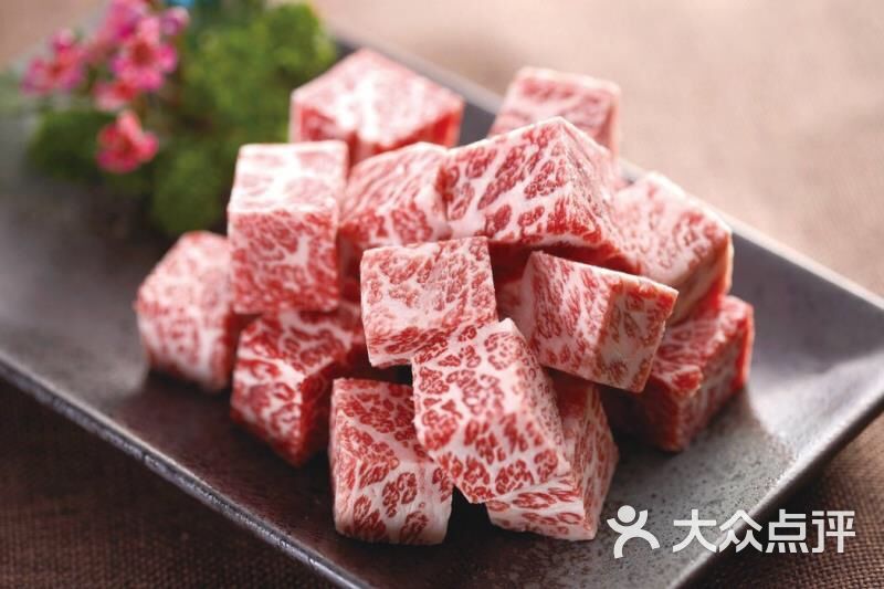 雪花牛肉粒