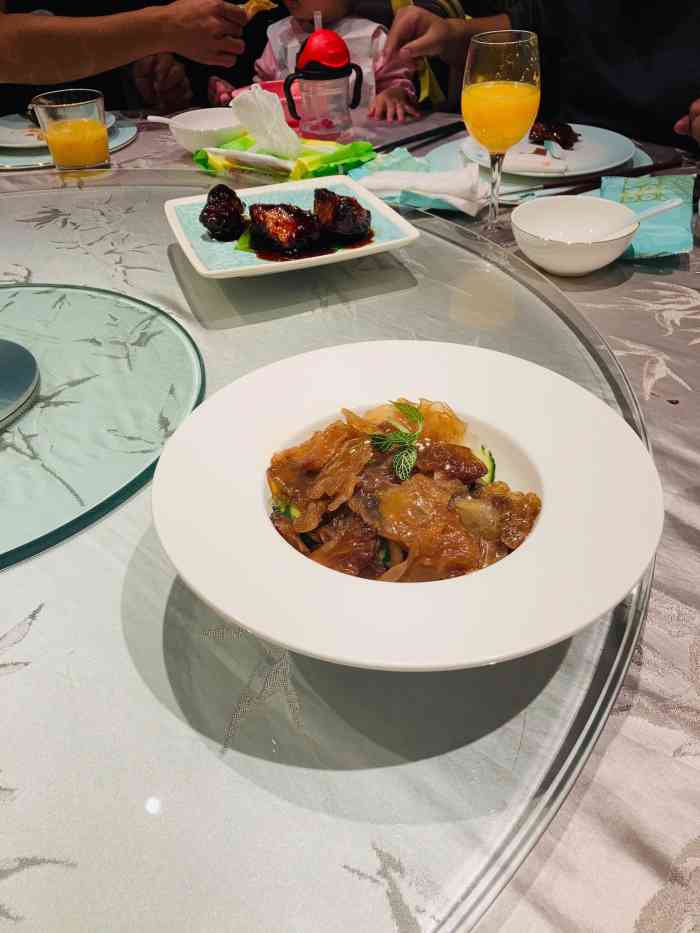 铂悦酒家(美城店"58元的自助还是很划算的,东西也多.