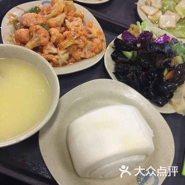 北京建筑大学大兴校区学生食堂