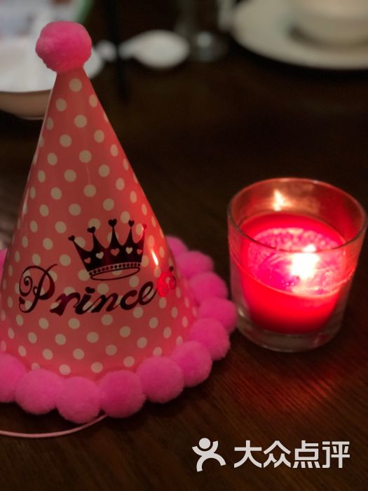 夜上海餐厅:比较有情调的餐厅,适合商务宴请.南