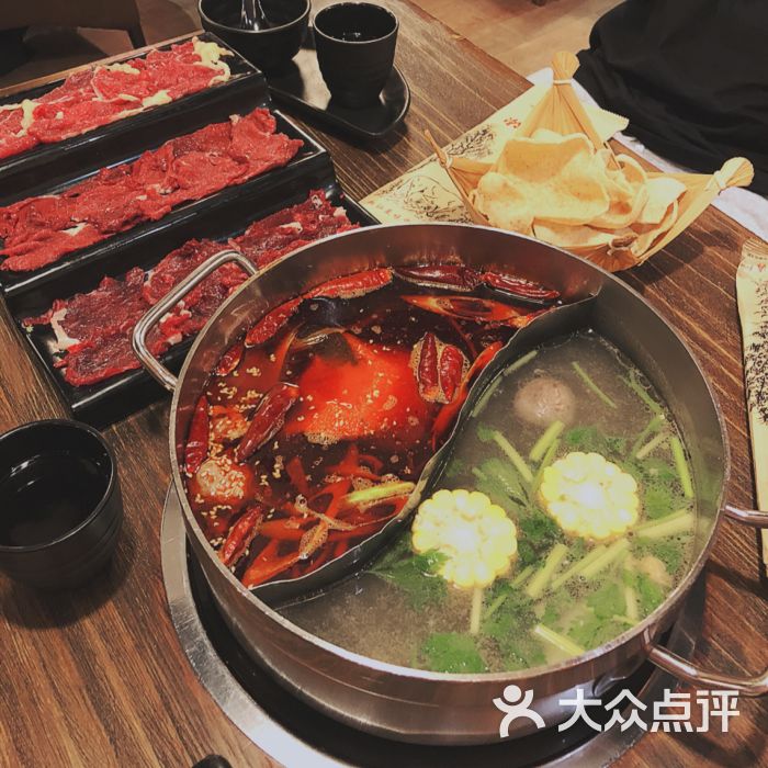 潮香牛宴潮汕鲜牛肉火锅(飞洲国际广场店)鸳鸯锅图片 第4张