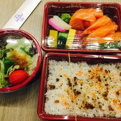 日本寿司饭的配方 FRLiVJ2sAkA_GEZwzGaCponQY0lbiNEEcRwzY0QuiuQikEni-fuyAaWSlxWlmmXgF5u7J_jS4MuCaeLAHD0KTg.jpg