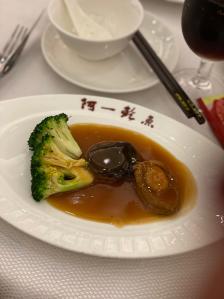 阿一鲍鱼富临饭店(总店"以前系广州好出名嘅名人饭堂,每年我都会同.