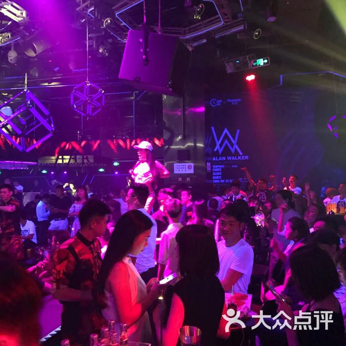 una club 尤娜酒吧图片 第2张