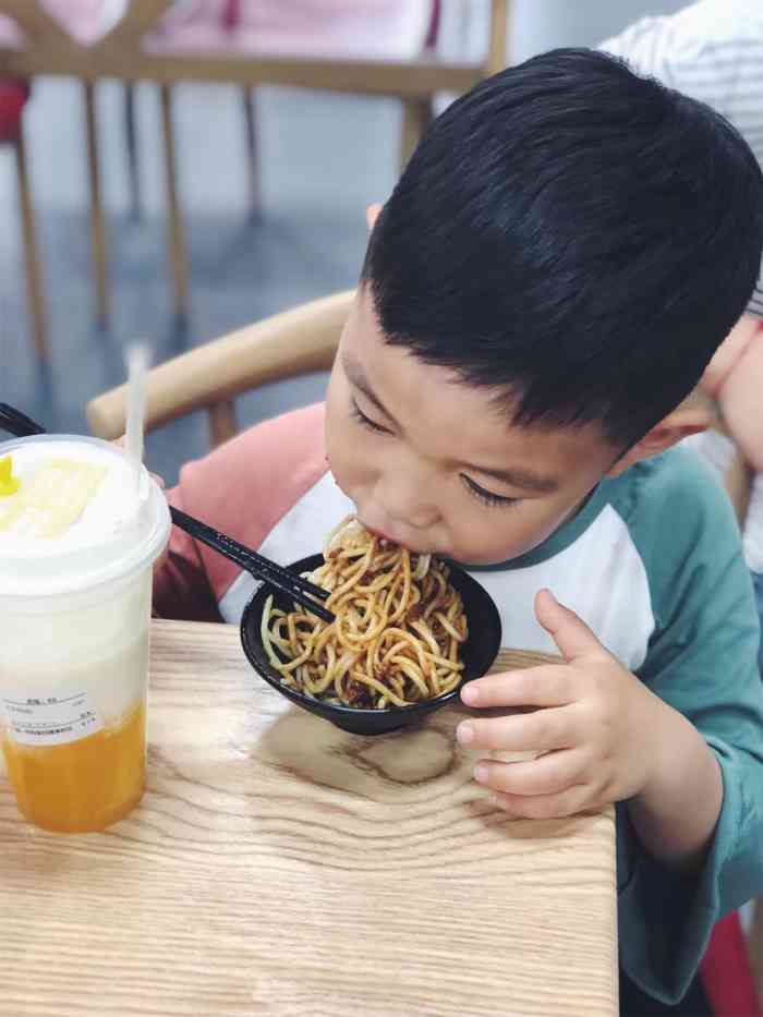小悠家面馆-"第二次来吃,没有了排骨面,要了肥牛面,真
