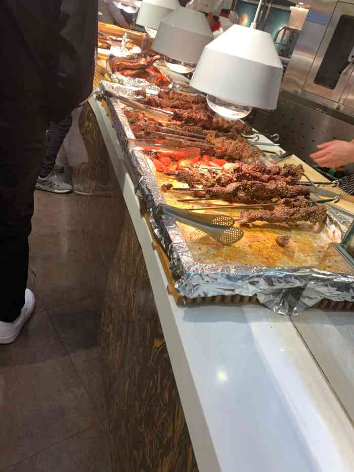 圣罗巴自助餐厅(万达店)