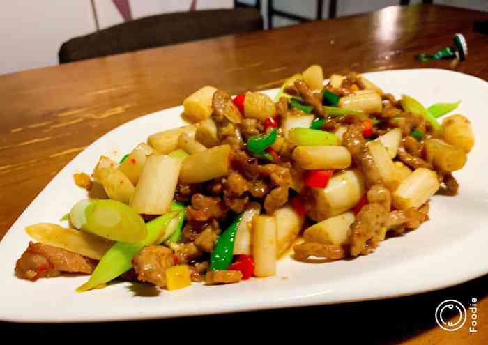 唆哈酸菜鱼-"深圳唆哈餐饮品牌瑞金店,瑞金酸菜鱼音乐餐.