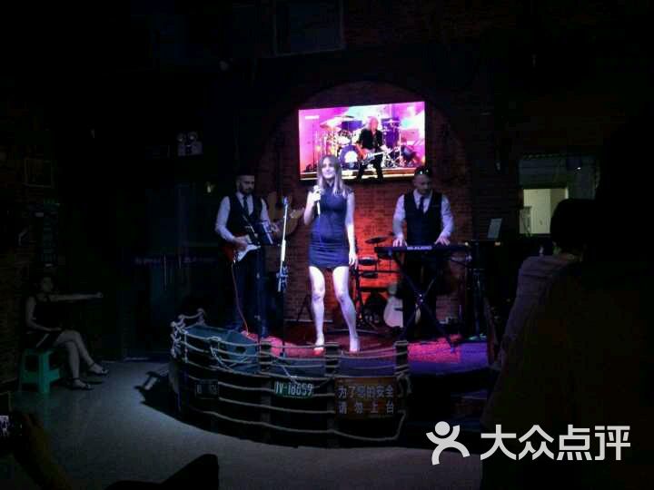 动力火车音乐酒吧图片 - 第14张