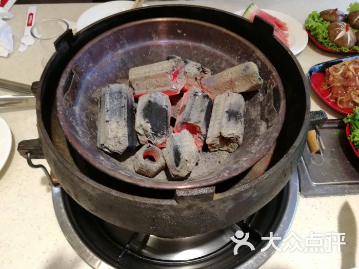 阳坊大都涮羊肉·炙子烤肉(东大街店)炭火图片 - 第3张