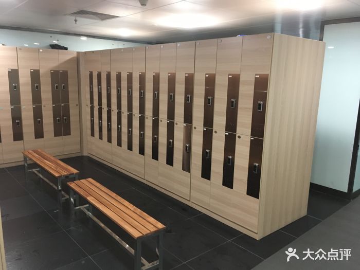 金吉鸟健身(朝阳大悦城店)更衣室图片 第23张