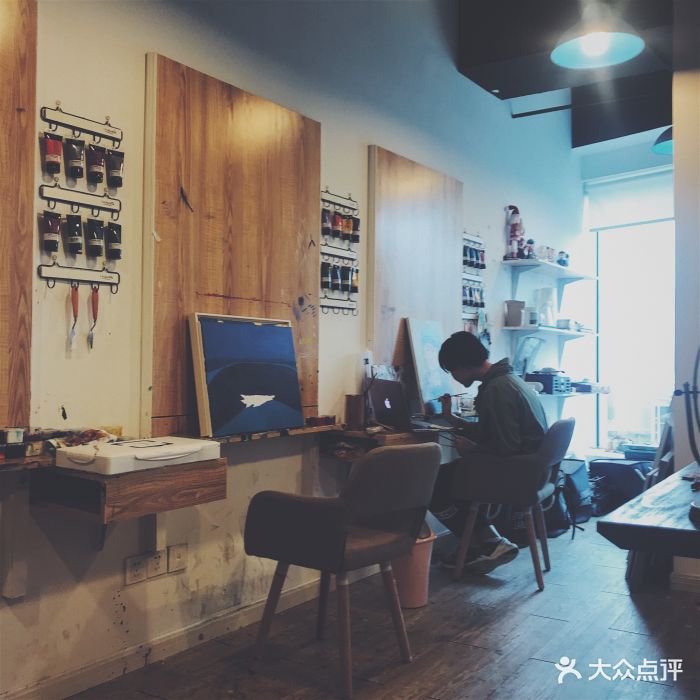 超棒的朋友,超棒的种子!当初是老师v朋友来.-留初中生画室迅雷图片