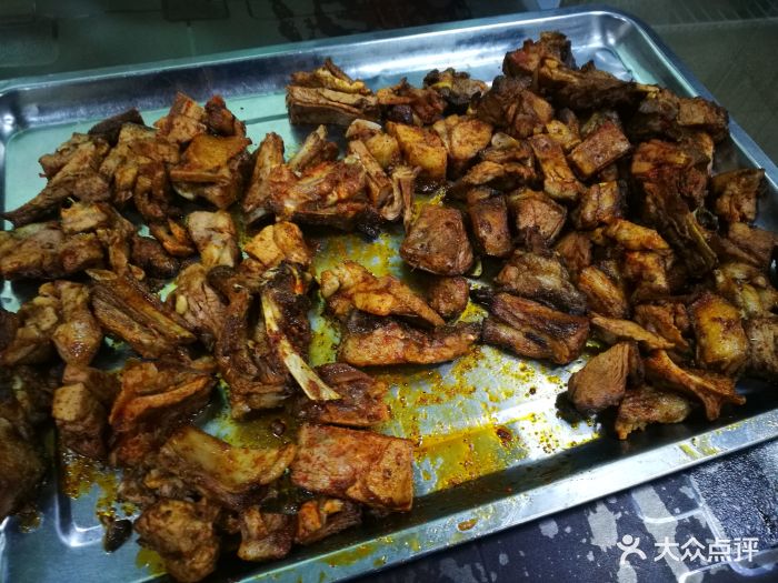马相卿特色烤肉面食馆-烤羊排图片-西宁美食-大众点评网