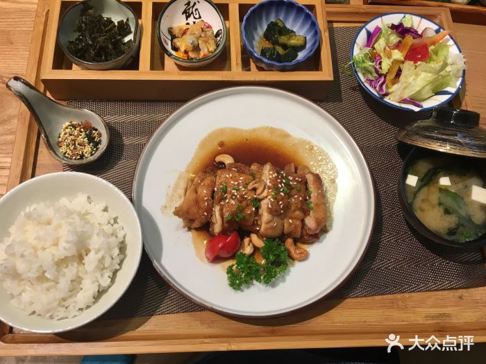 日式照烧鸡定食