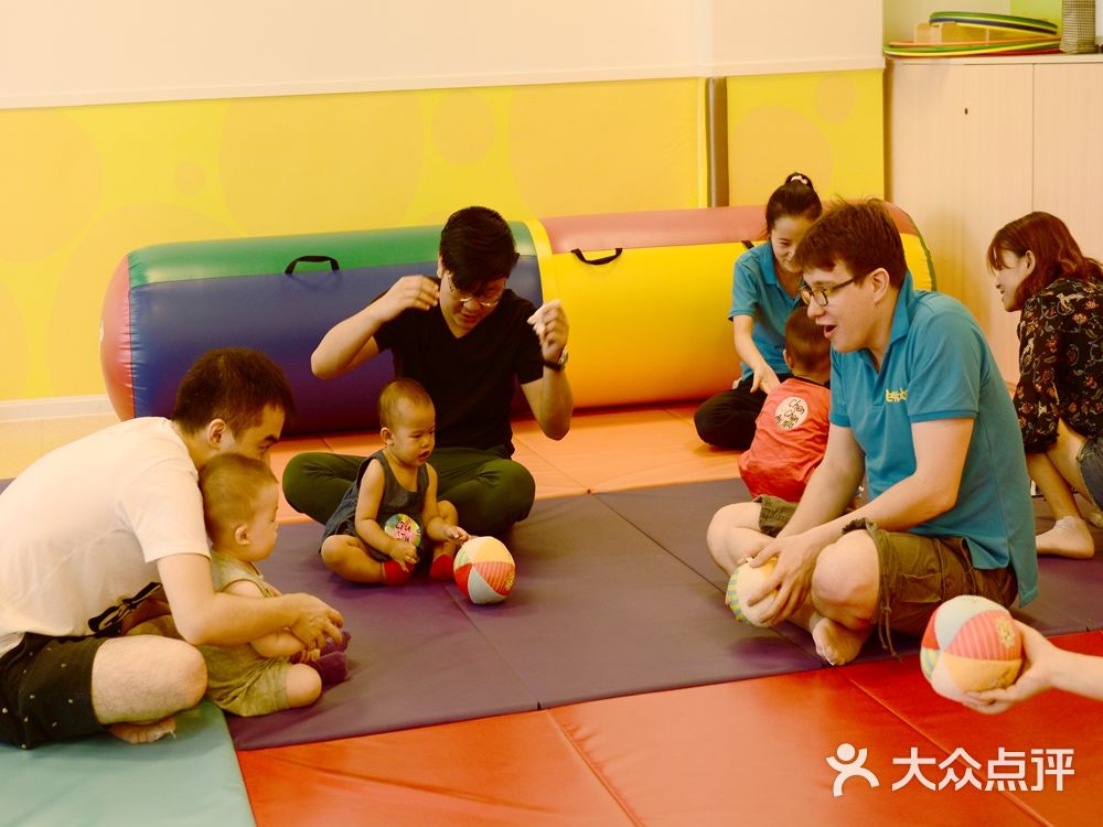 wow baby sensory森斯瑞国际早教中心(魅力城店)