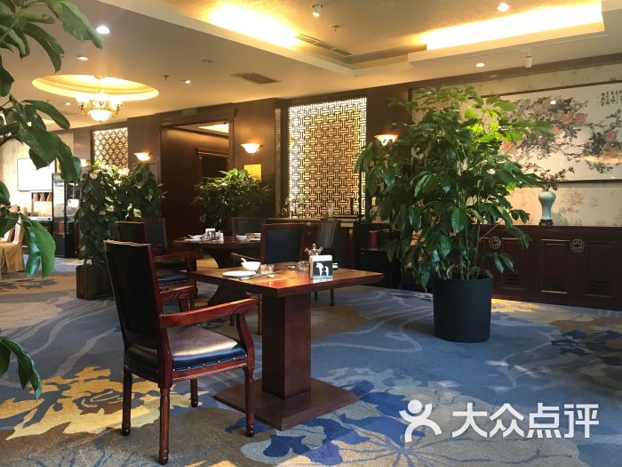 石榴花开餐厅图片 - 第2张