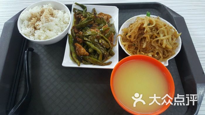 一荤一素套餐