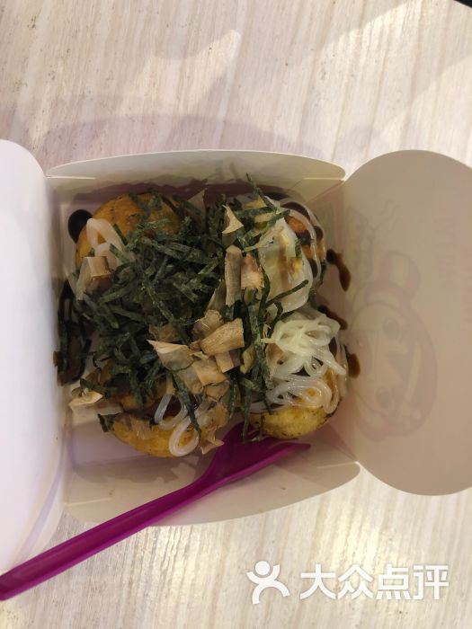 弹丸滋地:最早接触弹丸之地是在广州读书的.南