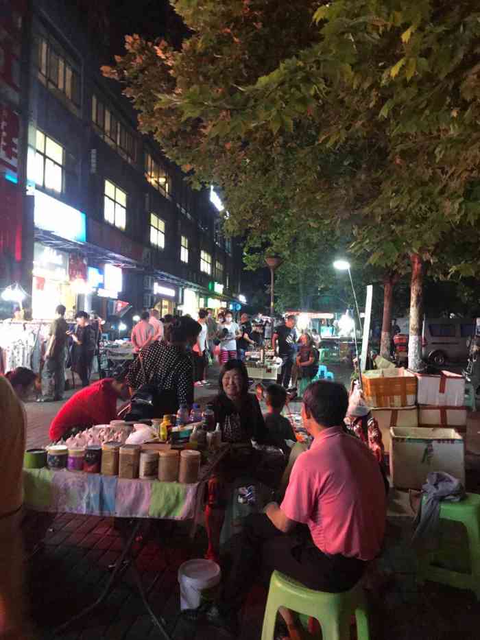 民心佳园-"民心佳园是重庆第一个公租房小区交通是非.