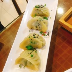 盘州有什么特色小吃 FyoY1_uVpPo4uOQGcvkNxkWR0IE71--KJJGTJagwQTNhg1o1eTNC1g57yyK55gcK.jpg