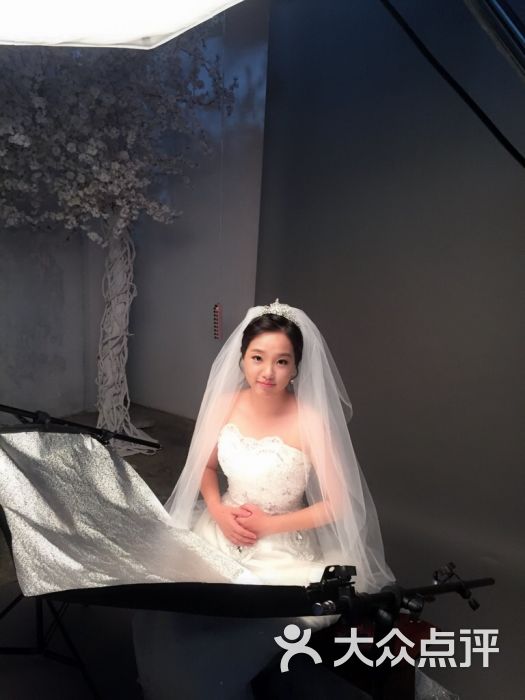 s婚纱摄影_婚纱摄影(2)