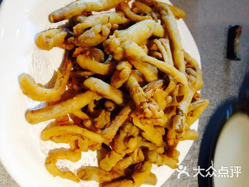 旺顺阁鱼头泡饼_旺顺阁鱼头泡饼人均(2)
