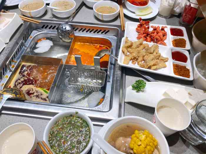 海底捞火锅(东二环店)-"海底捞东二环泰禾广场店,位于